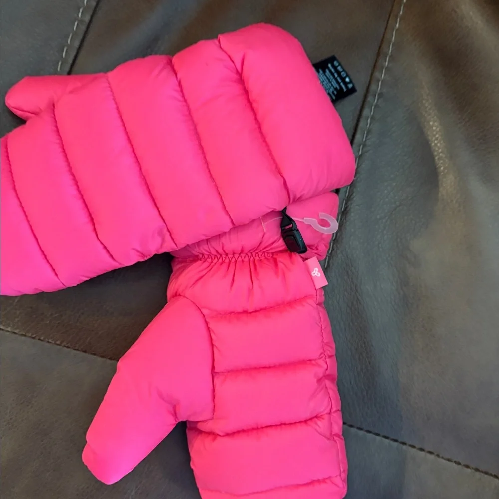 ARITZIA TNA HOT PINK PUFFER MITTENS Gloves Down M/L‎ Medium Large